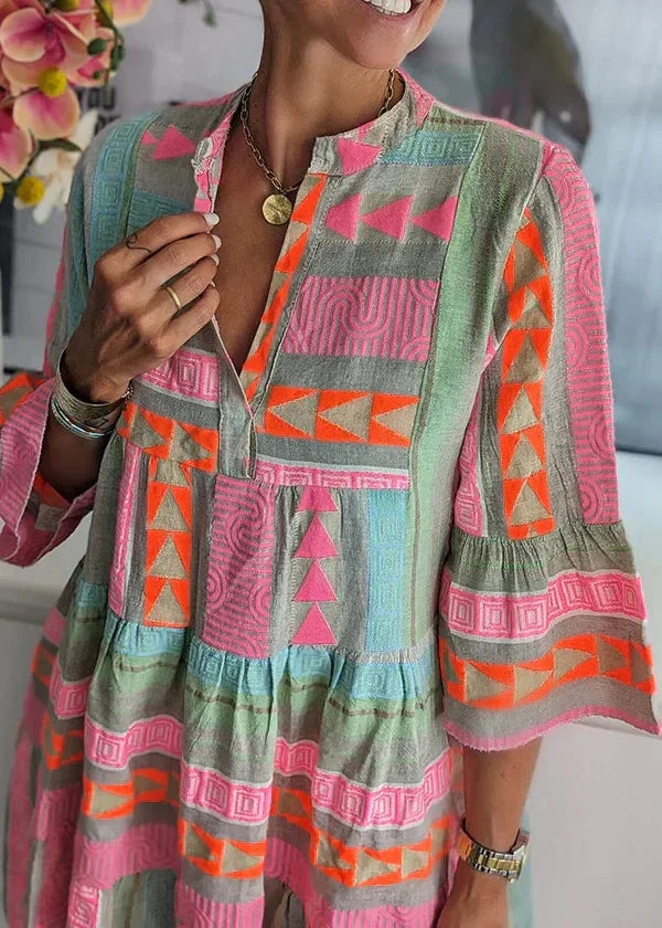 Avaline | Vestito estivo a strati con scollo a V