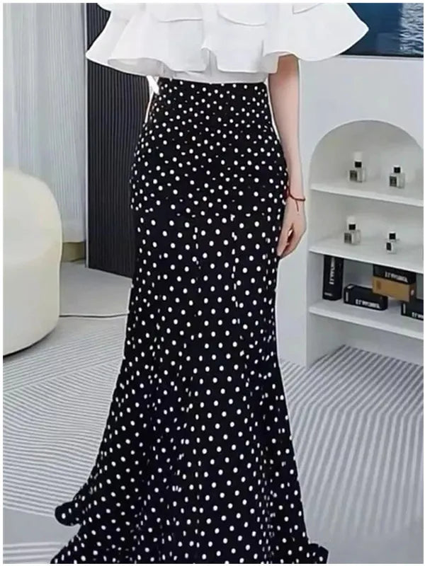 Gonna a pois lunga fino ai piedi