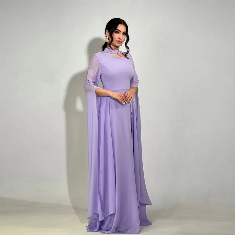 Abito a maniche lunghe sottile ed elegante