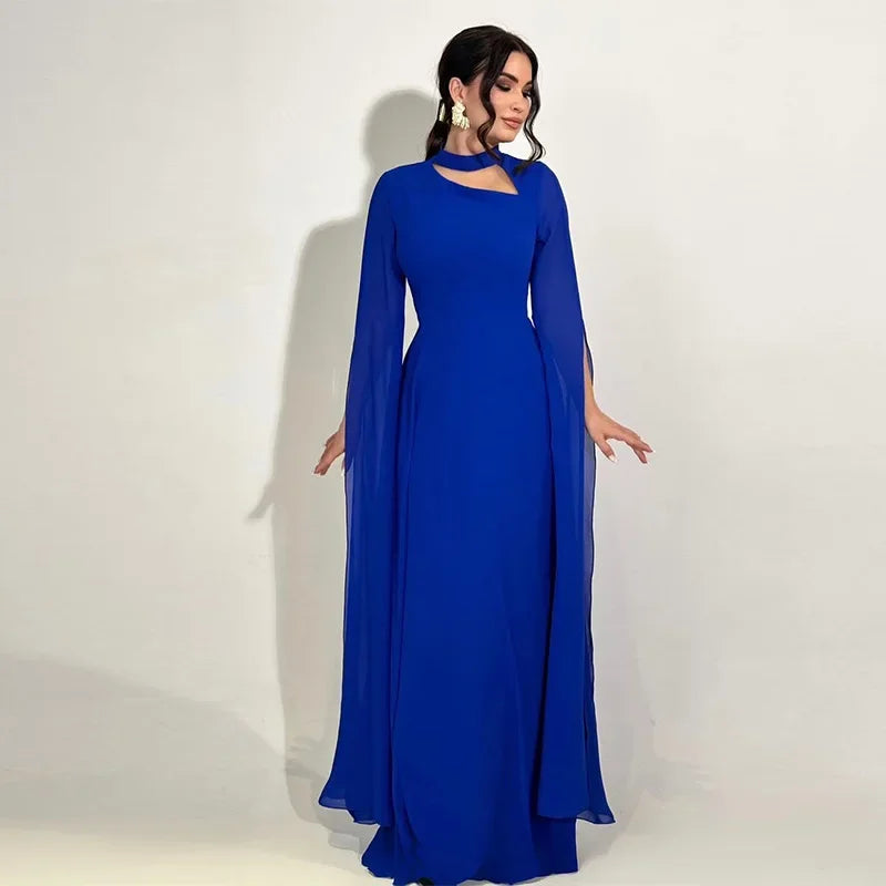 Abito a maniche lunghe sottile ed elegante