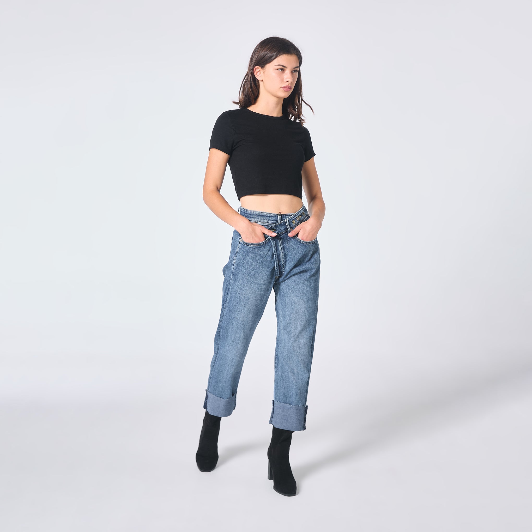 Zenova™ Seliana | Lösa jeans Asymmetrisk stängning