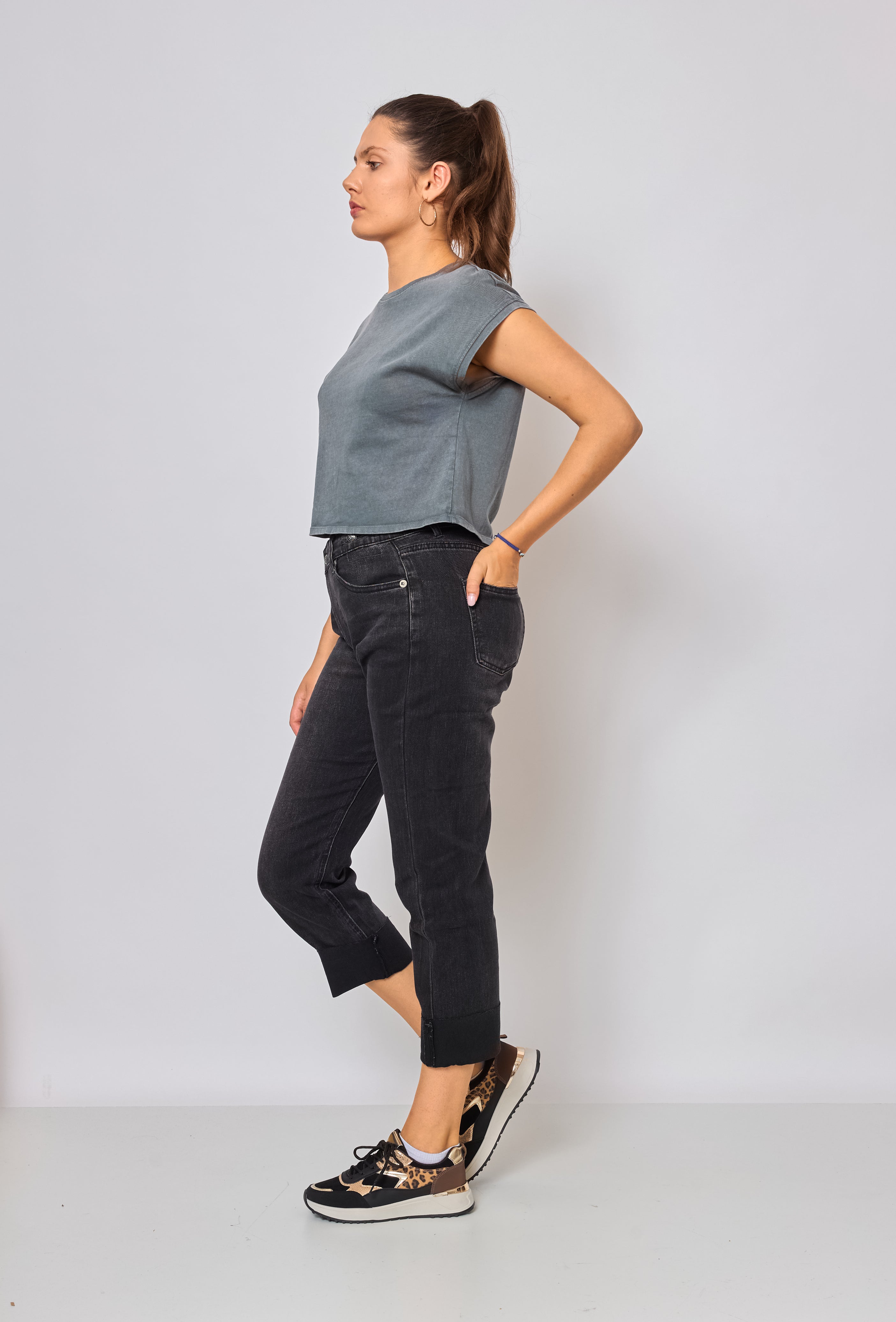 Zenova™ Seliana | Lösa jeans Asymmetrisk stängning