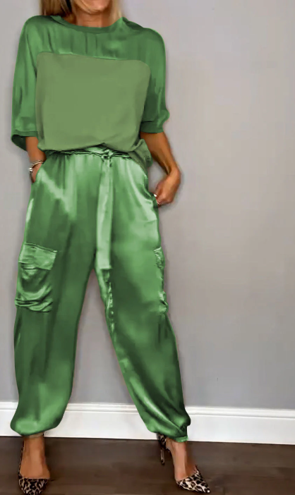 Zenova™ Carmen | Satin Tvådelad kostym