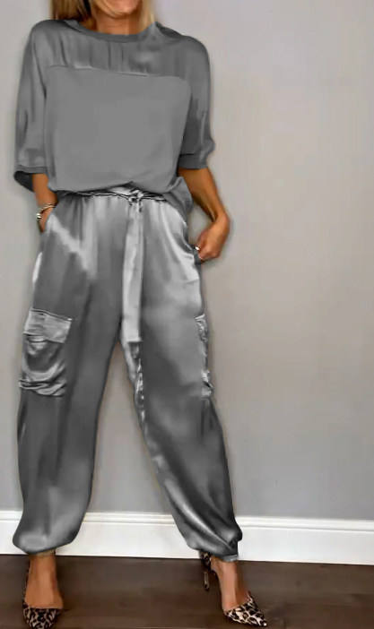 Zenova™ Carmen | Satin Tvådelad kostym