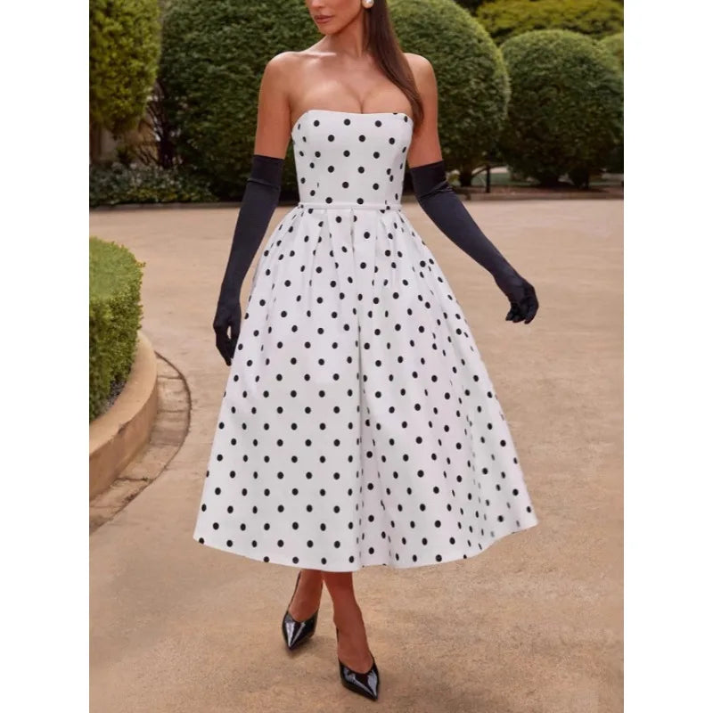 Vestito midi a pois senza spalline e con scollo bardot