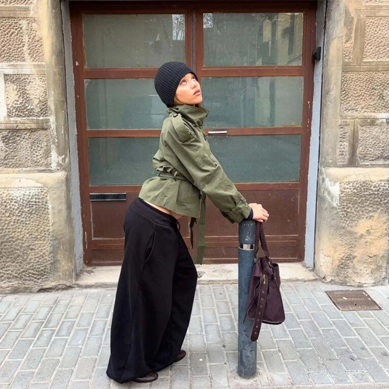 Trench con collo ad imbuto