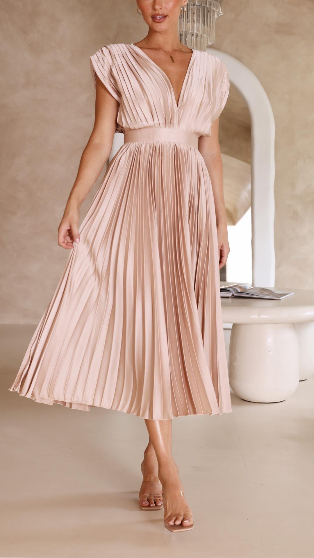 Zenova™ Marina | Elegant plisserad klänning