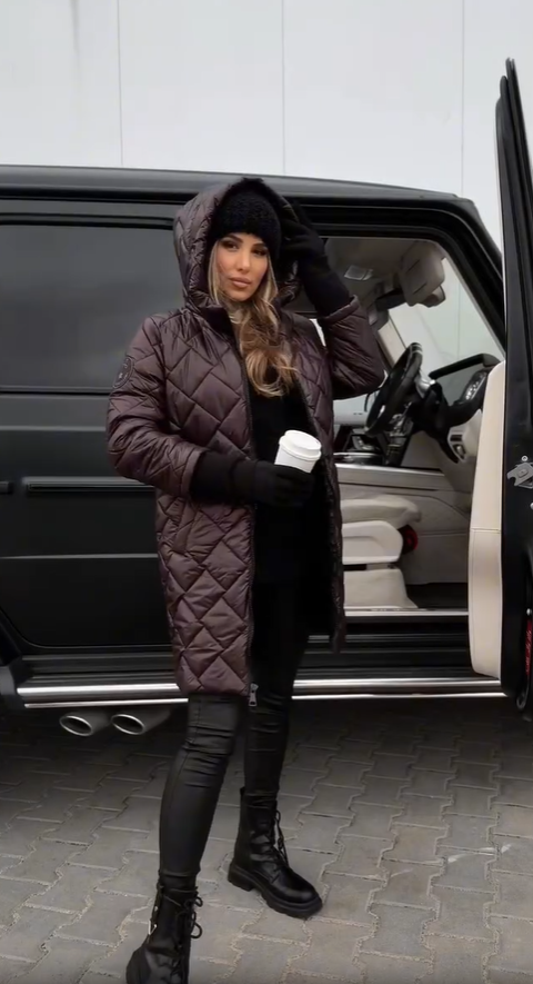 Alice | Elegant quiltad dunjacka med huva