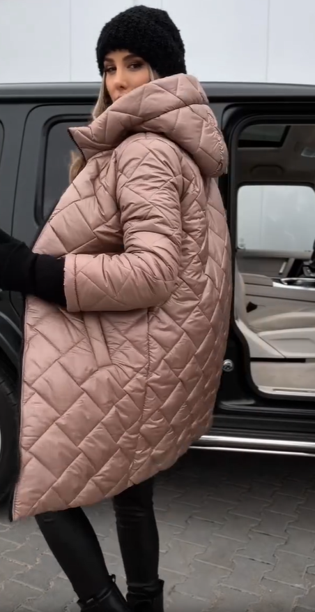 Alice- Elegant Quilted Down Jacket with Hood